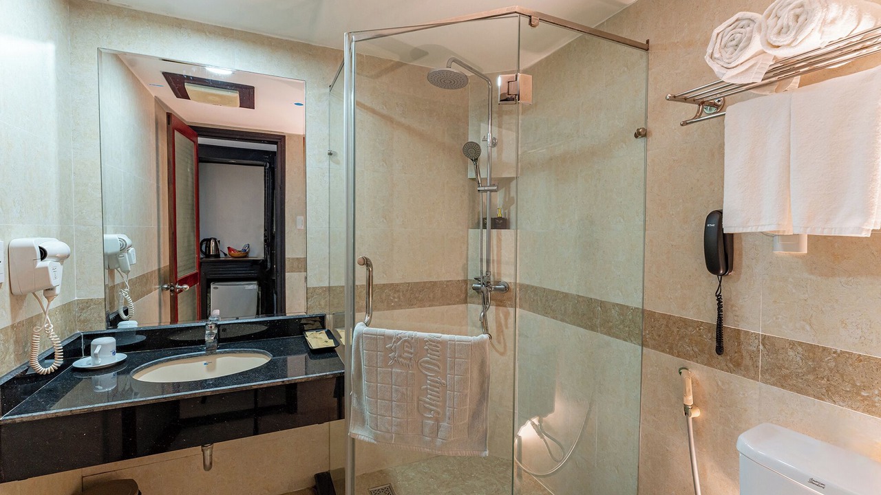 Photo of Bathroom in Cam Pho
