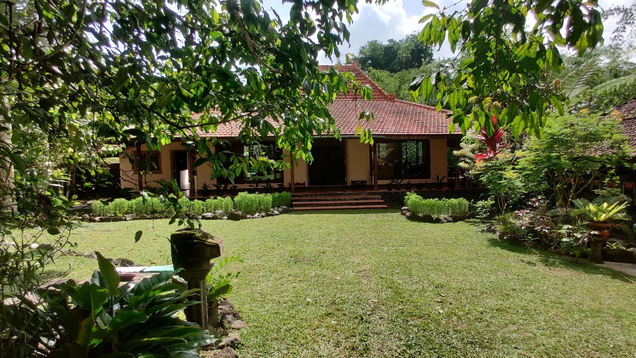 Photo of Outdoor in Pakem