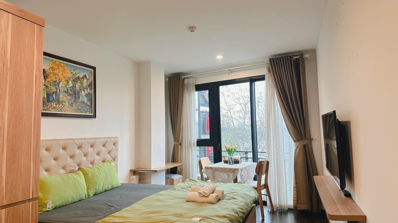 Photo of Bedroom in Ba Dinh