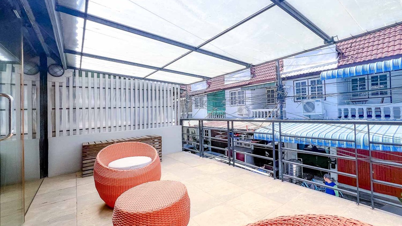 Photo of Patio Balcony in Old City