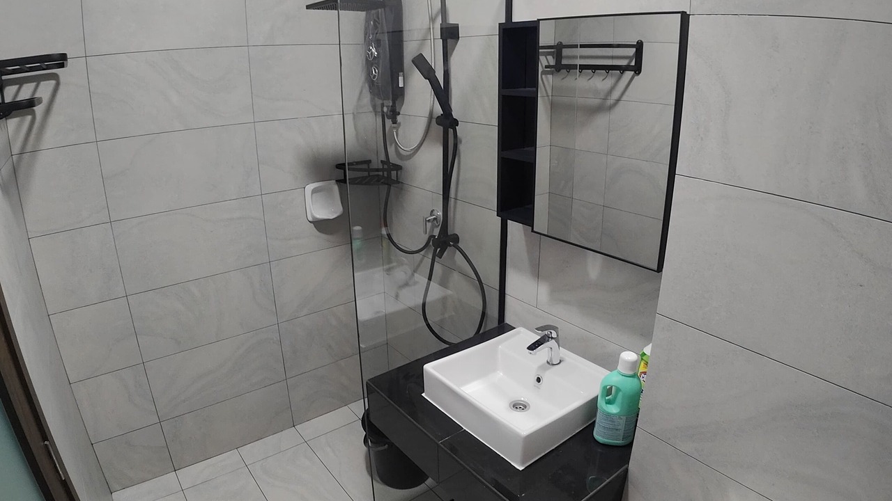 Photo of Bathroom in Bukit Indah