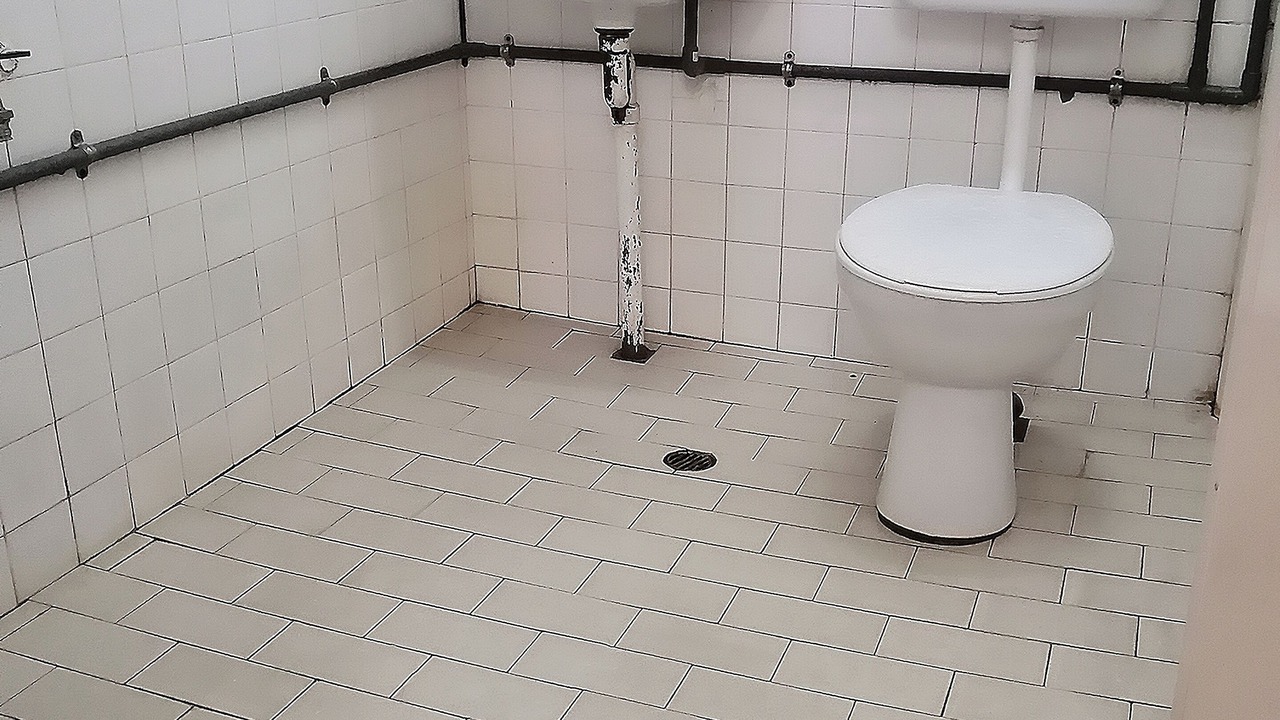 Photo of Bathroom in Lahad Datu