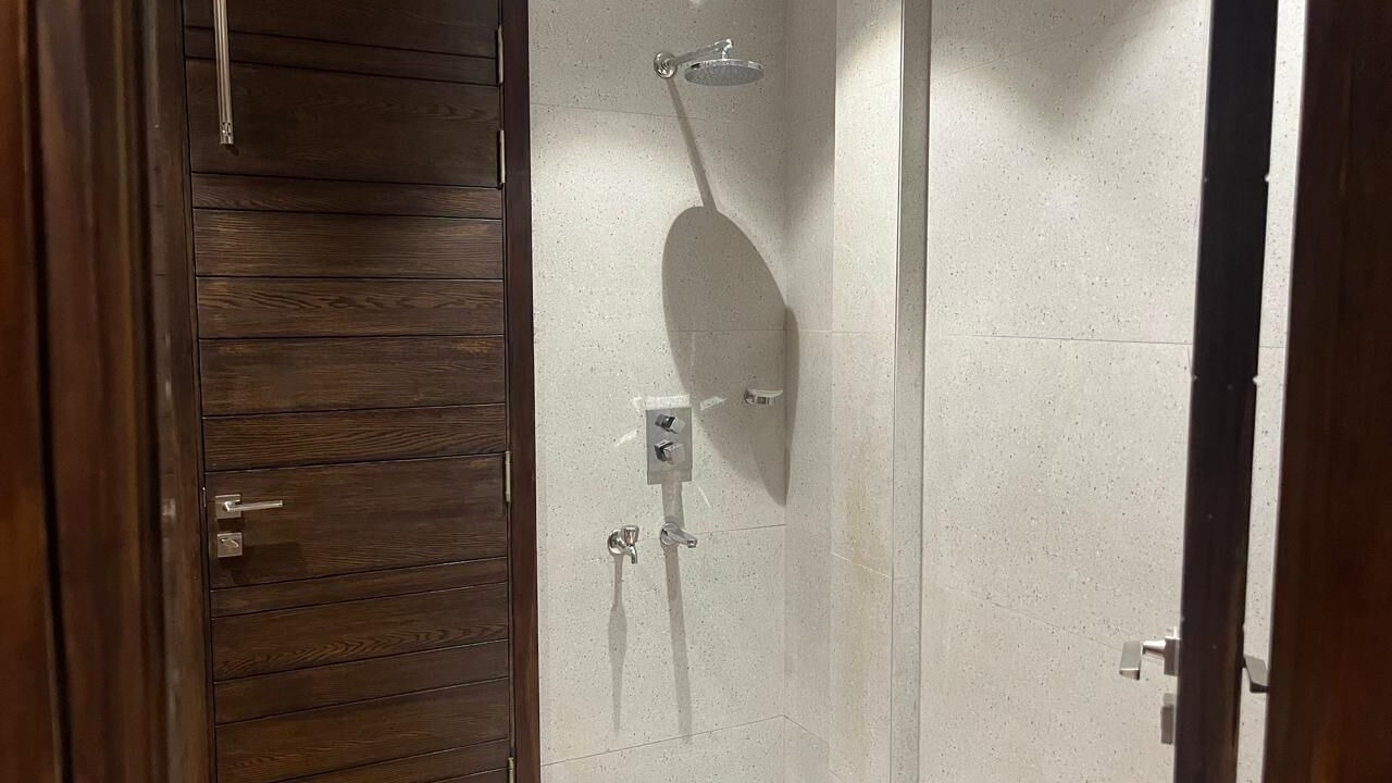 Photo of Bathroom in Pashim Vihar