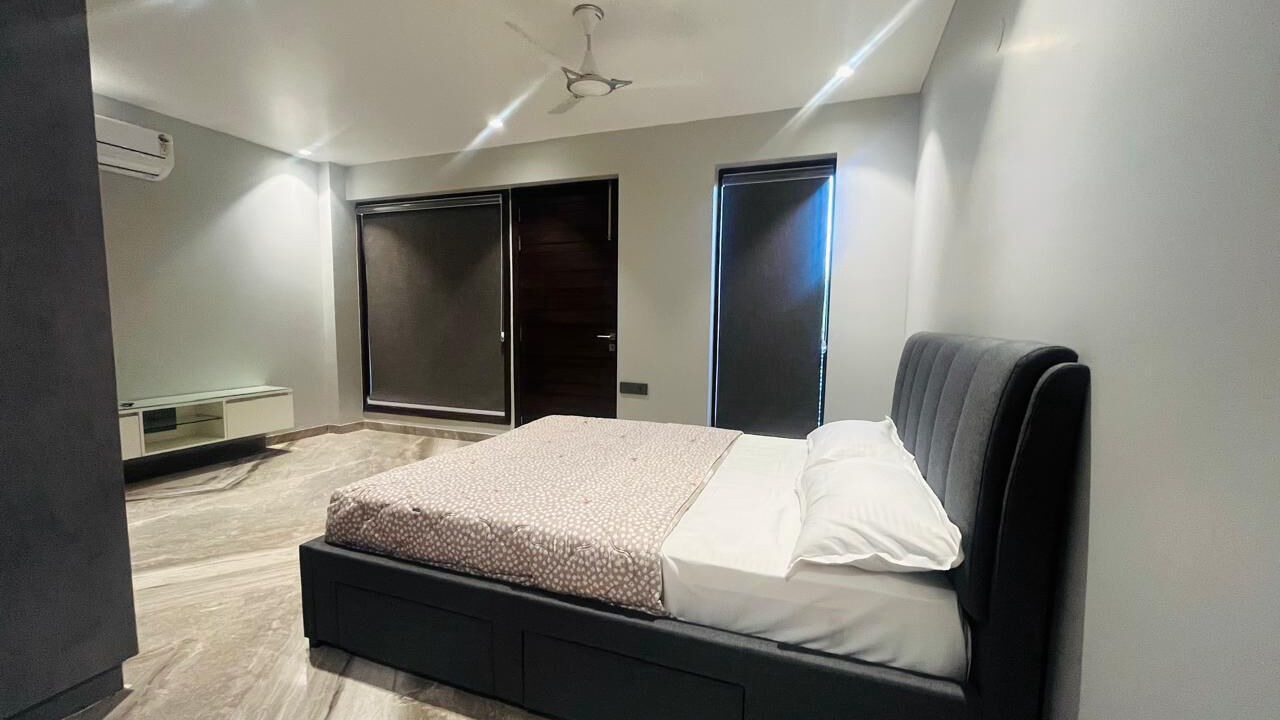 Photo of Bedroom in Pashim Vihar