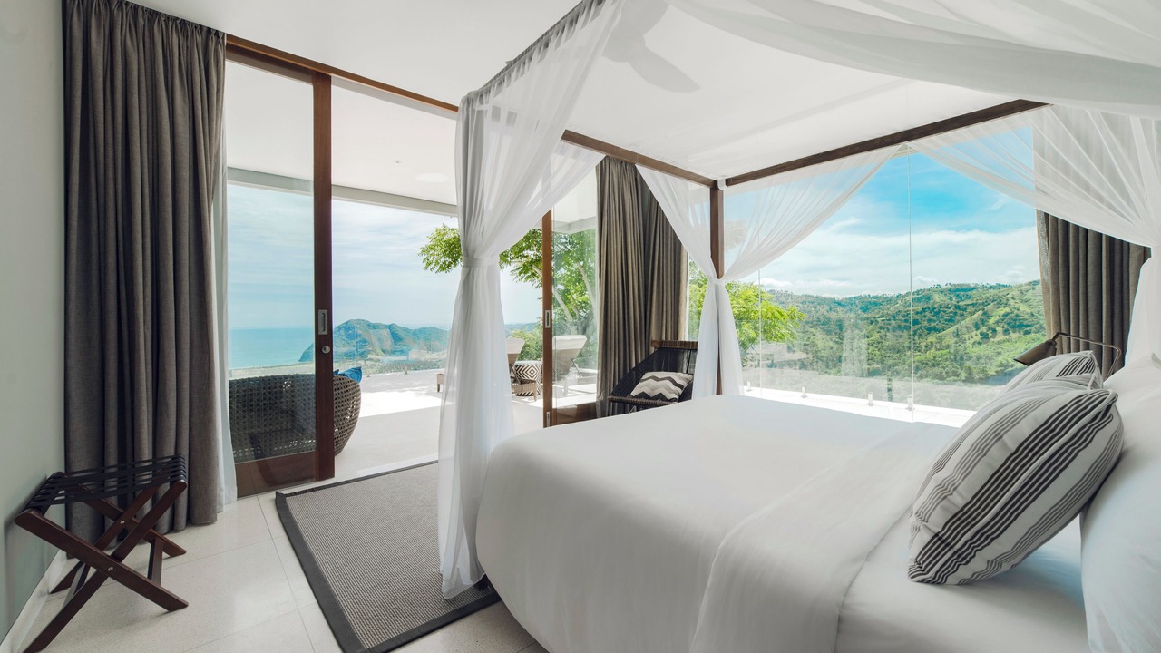 Photo of Bedroom in Selong Belanak
