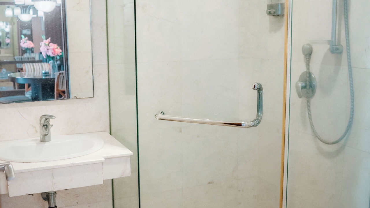 Photo of Bathroom in Hegarmanah