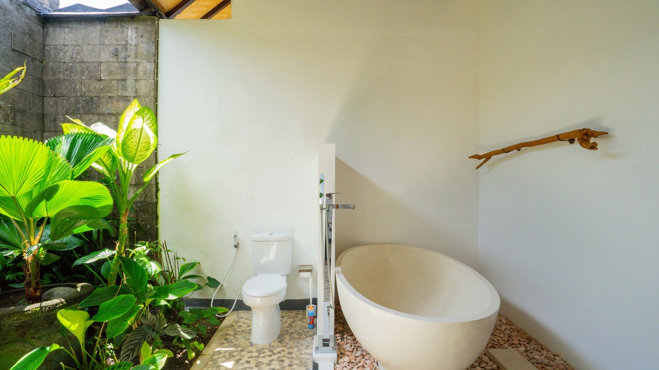 Photo of Bathroom in Bengkel Sari