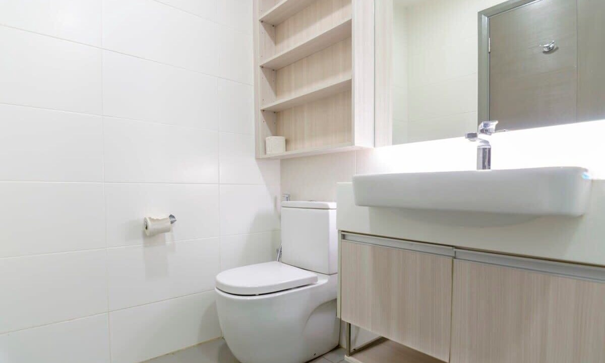 Photo of Bathroom in Central District