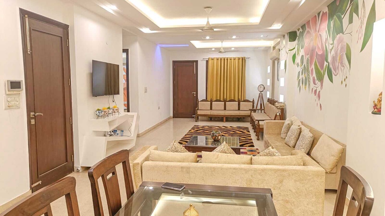 Photo of Livingroom in Shalimar Bagh