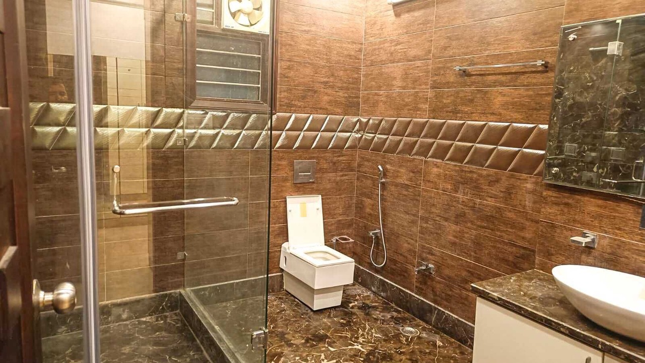 Photo of Bathroom in Shalimar Bagh