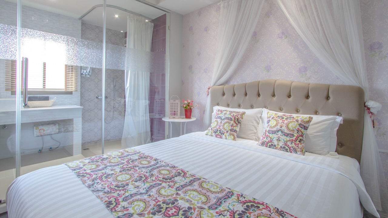Photo of Bedroom in Bang Lamphu Lang