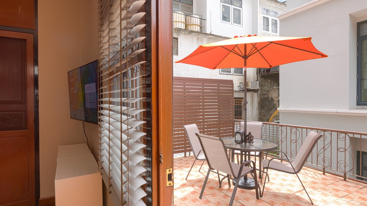 Photo of Outdoor in Nana