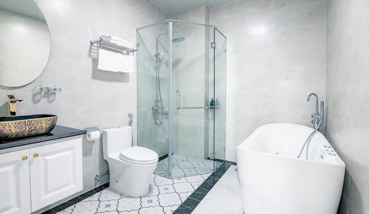 Photo of Bathroom in Bai Chay