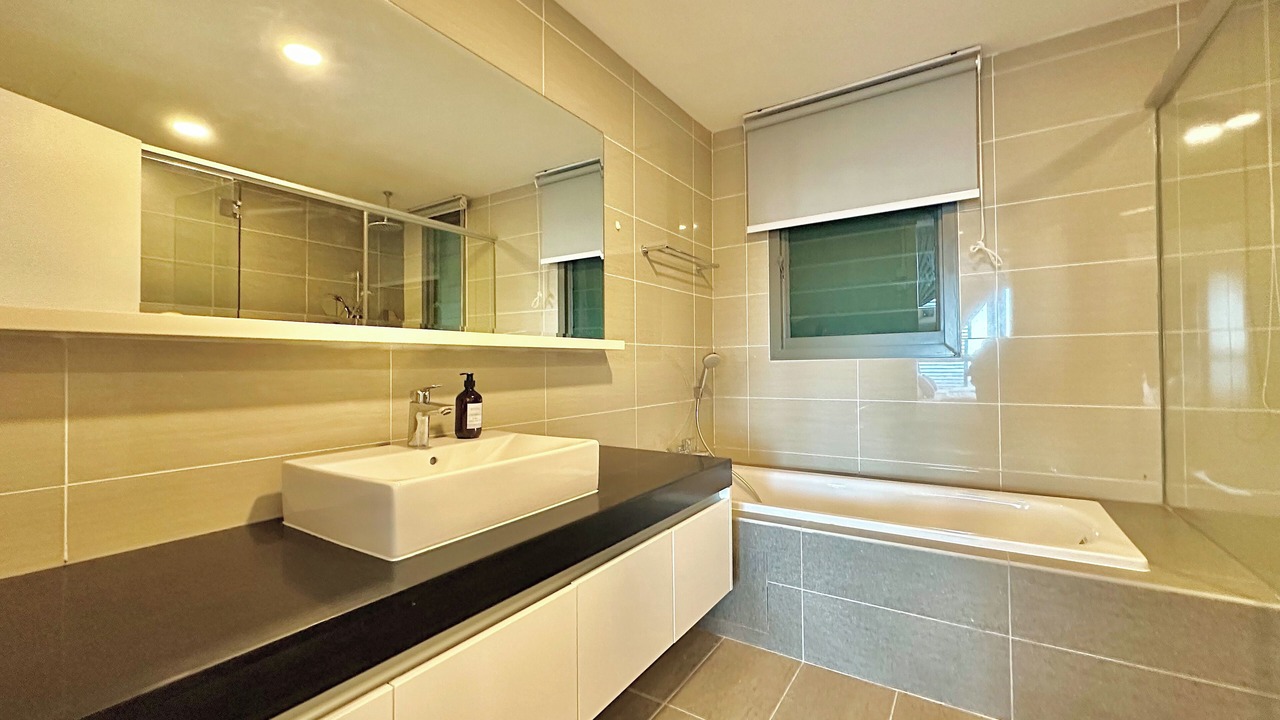 Photo of Bathroom in Medini