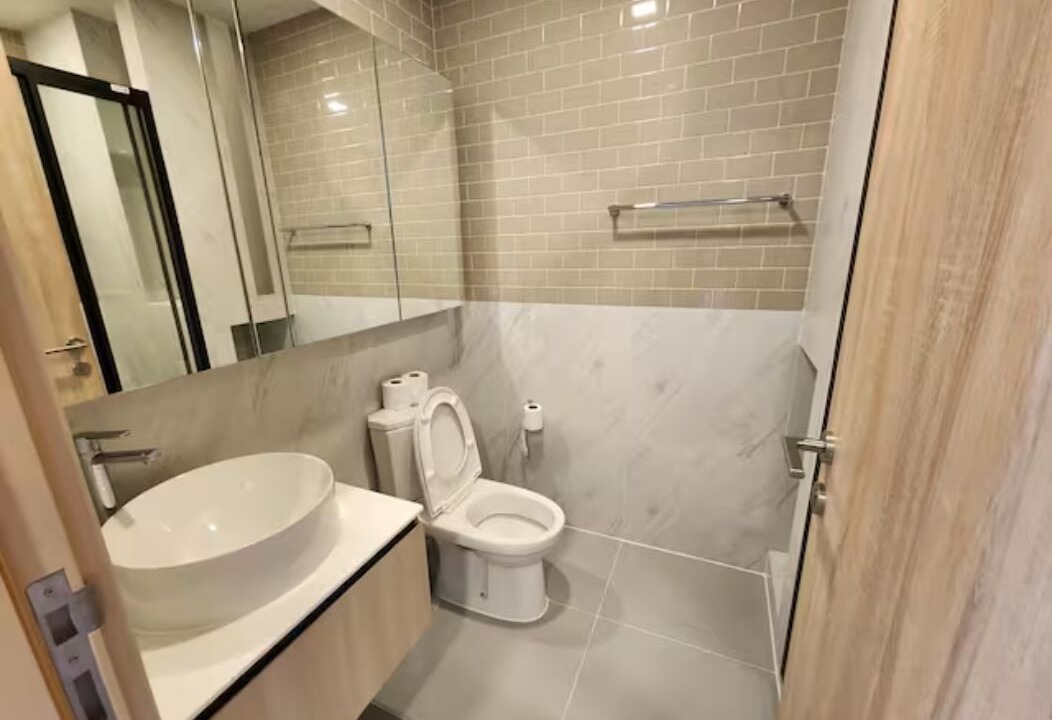 Photo of Bathroom in Ratchathewi