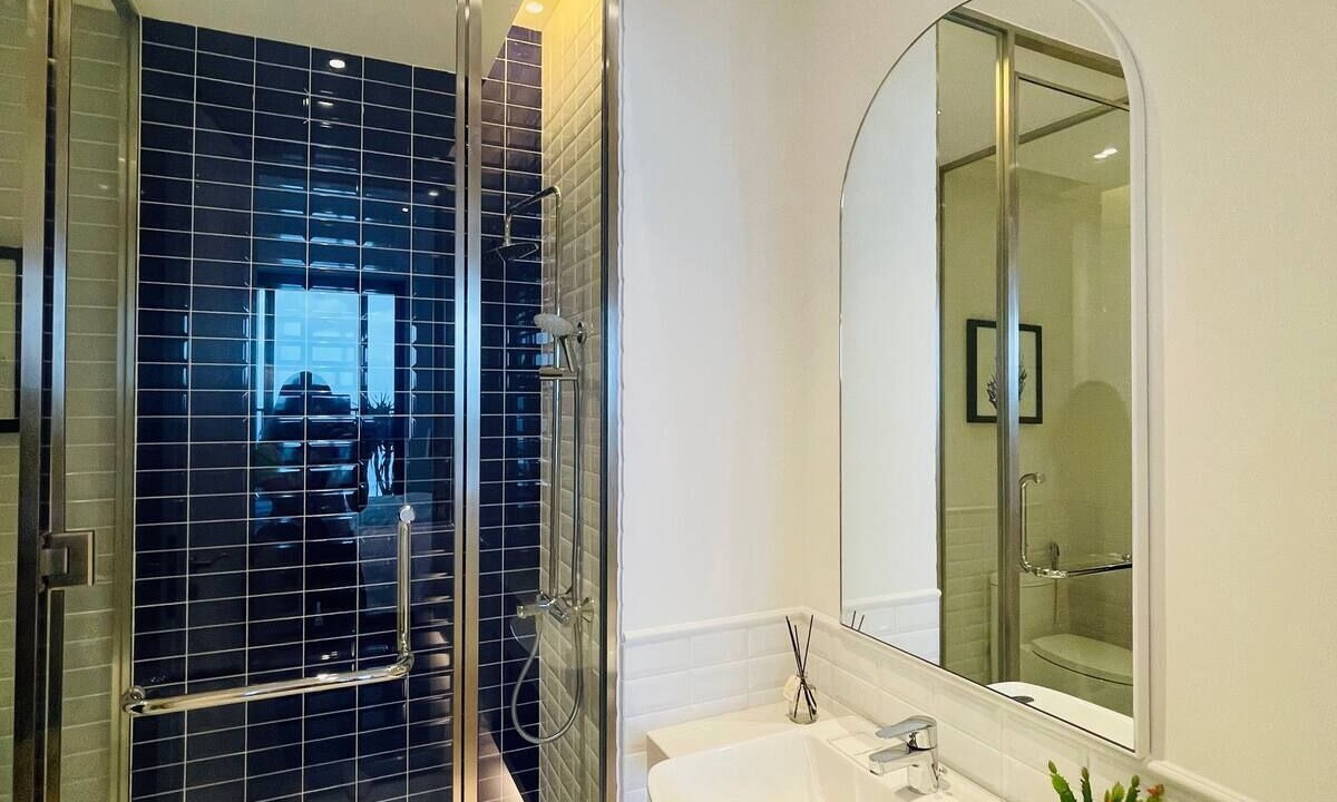 Photo of Bathroom in Ong Lang
