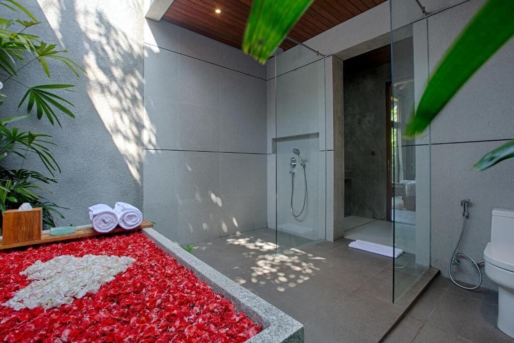 Photo of Bathroom in Kampial