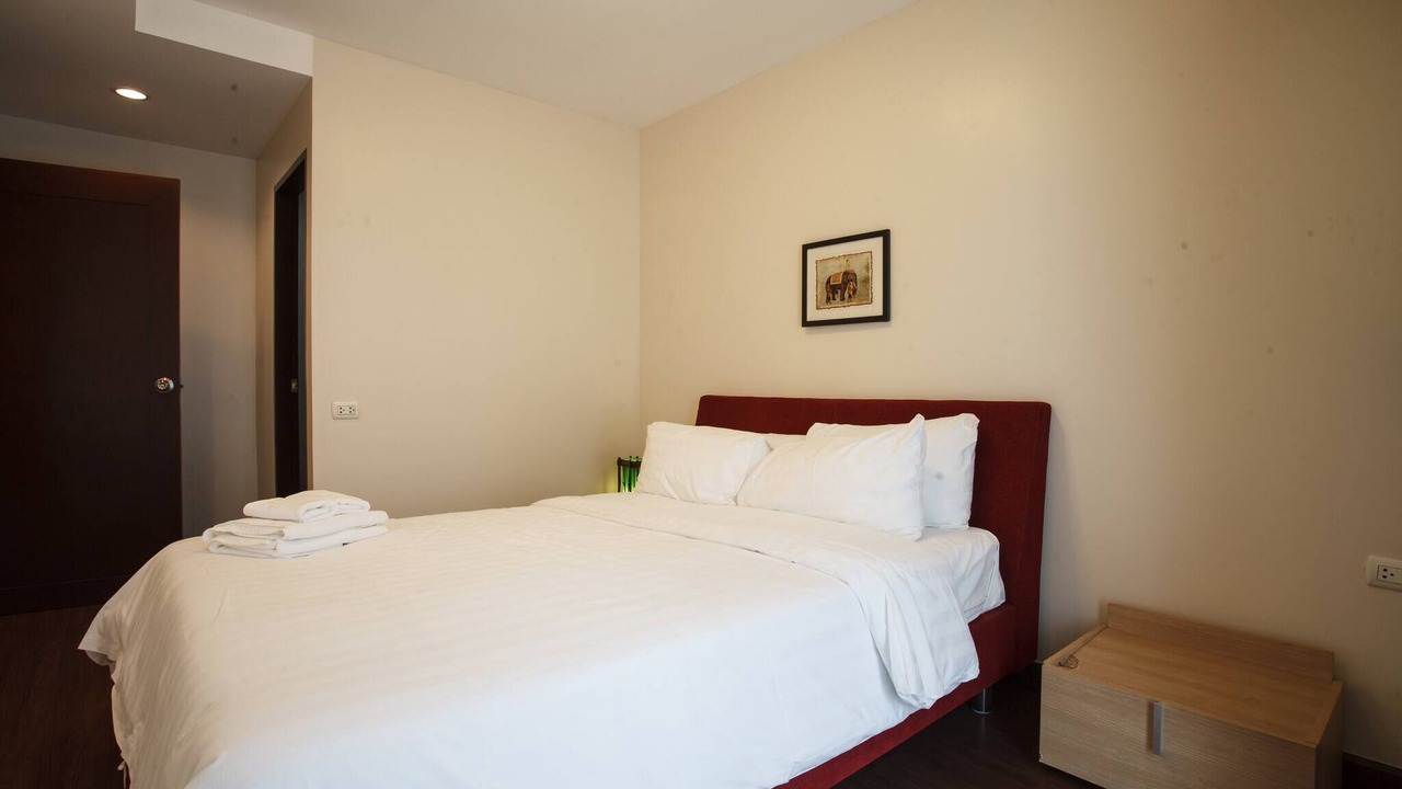 Photo of Bedroom in Khlong Toei Nuea