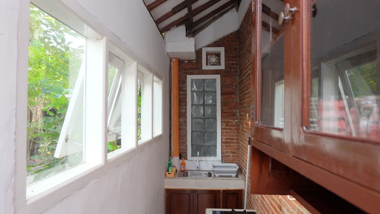Photo of Kitchen in Tahunan