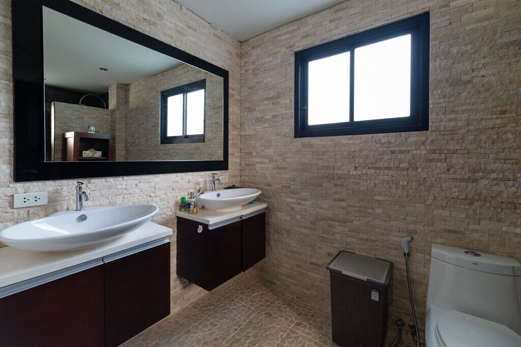 Photo of Bathroom in Plai Laem