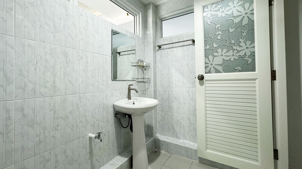Photo of Bathroom in Ayutthaya
