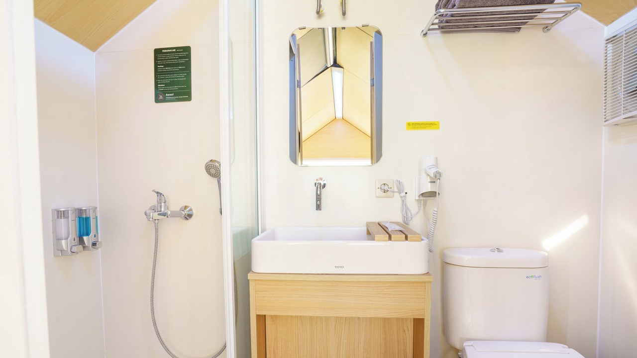 Photo of Bathroom in Megamendung