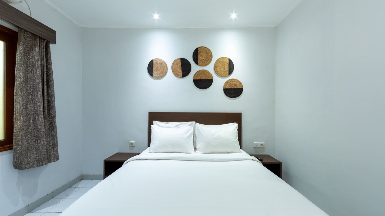 Photo of Bedroom in Sunset Road