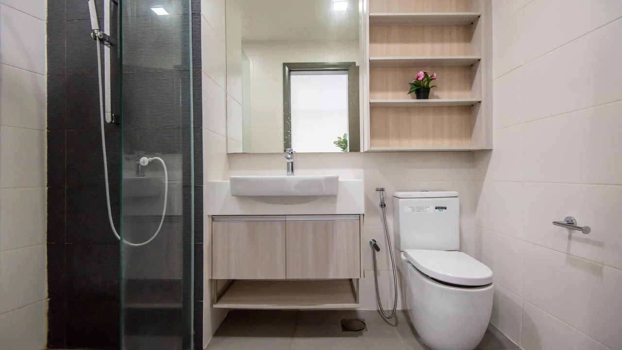 Photo of Bathroom in Central District