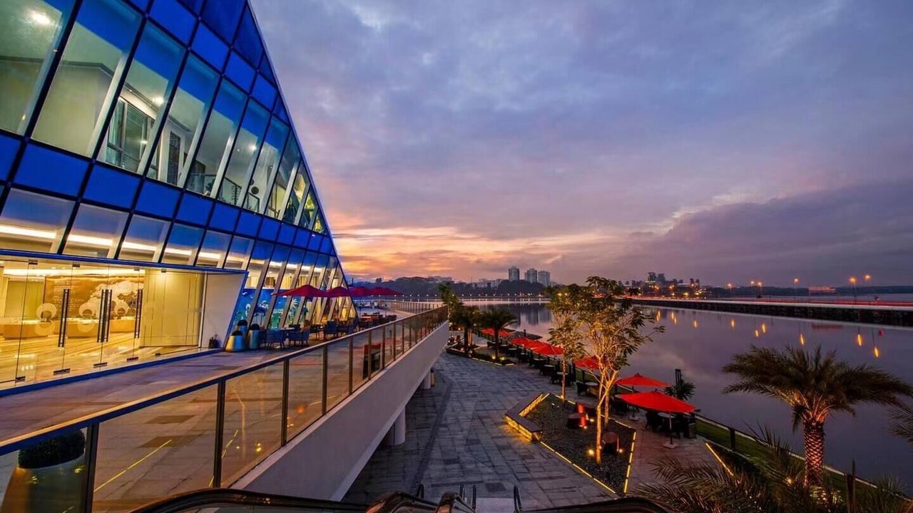 Photo of Outdoor in Central District
