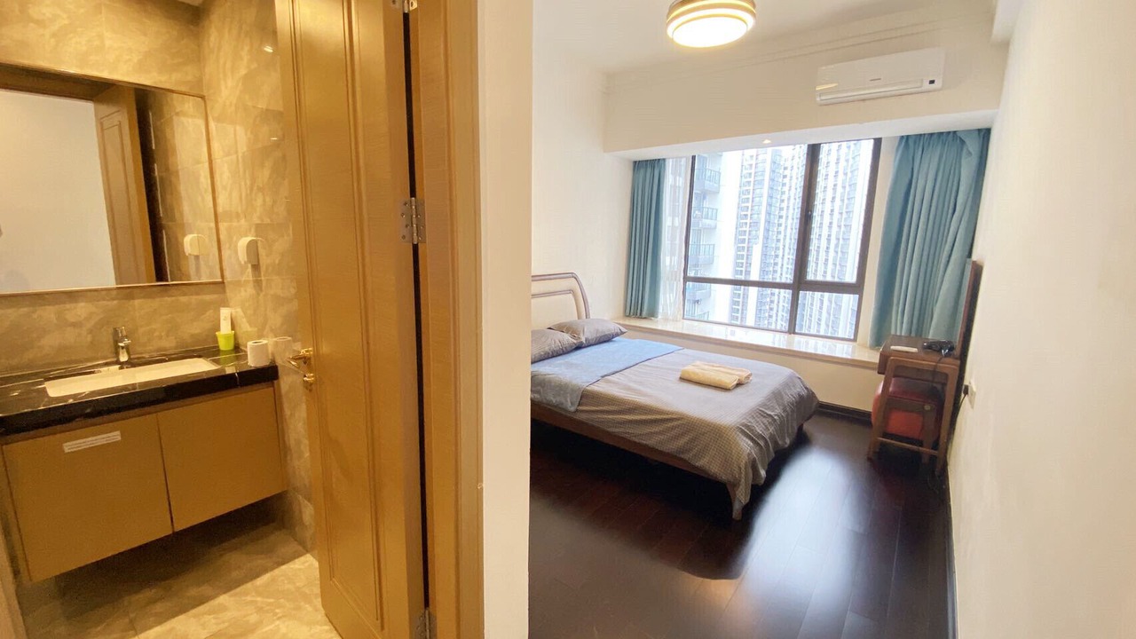 Photo of Bedroom in Central District