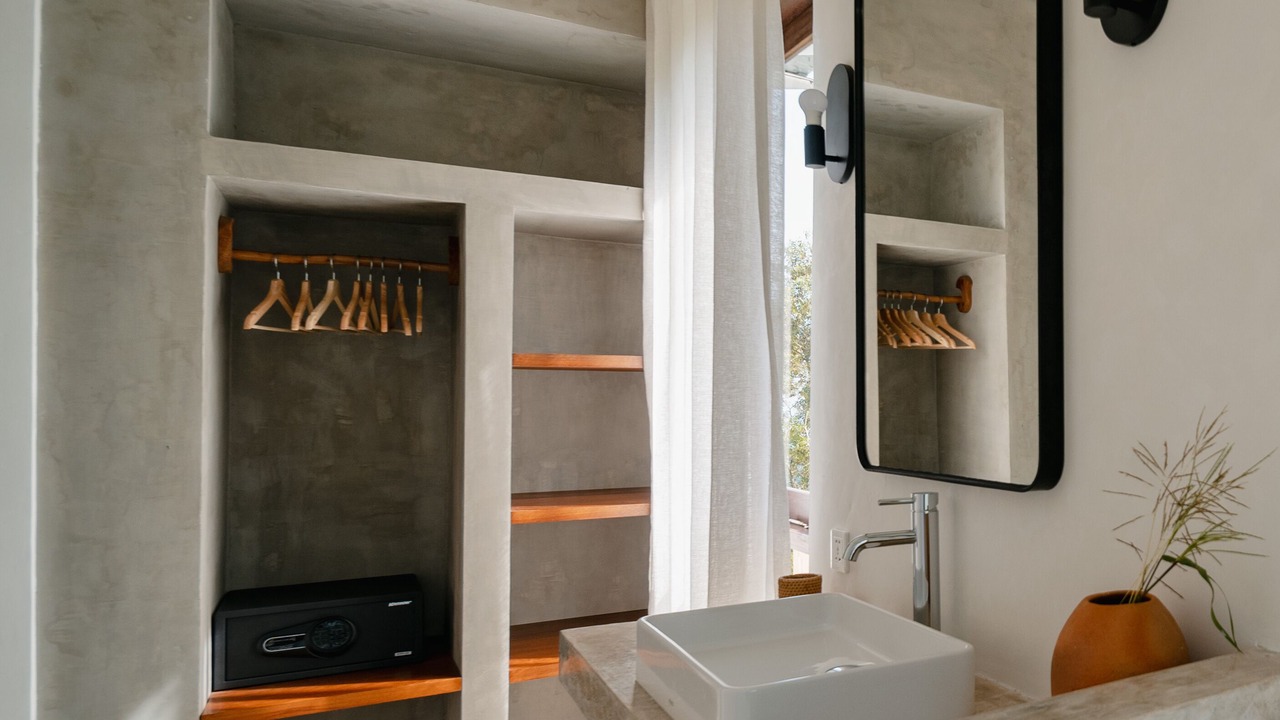 Photo of Bathroom in Selong Belanak