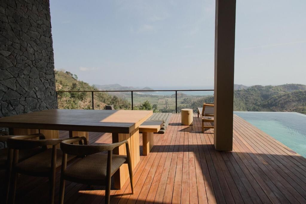 Photo of Patio Balcony in Selong Belanak