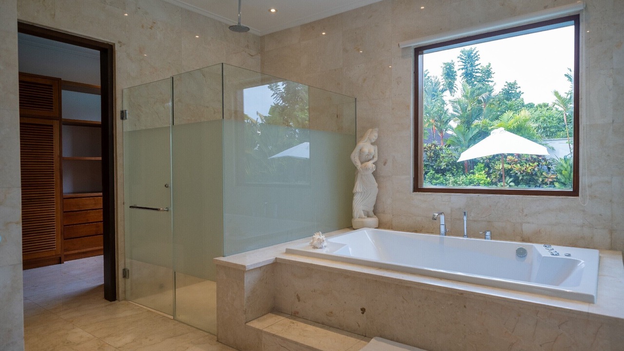 Photo of Bathroom in Batu Bolong