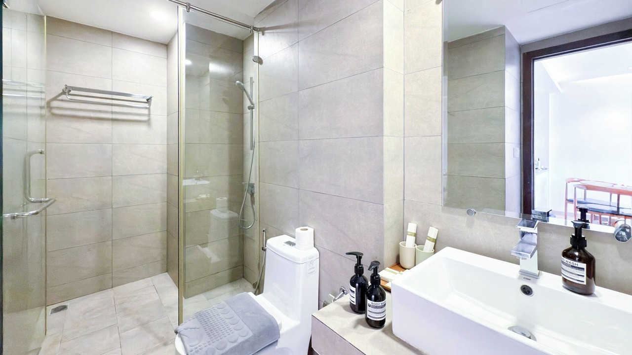 Photo of Bathroom in Mean Chey