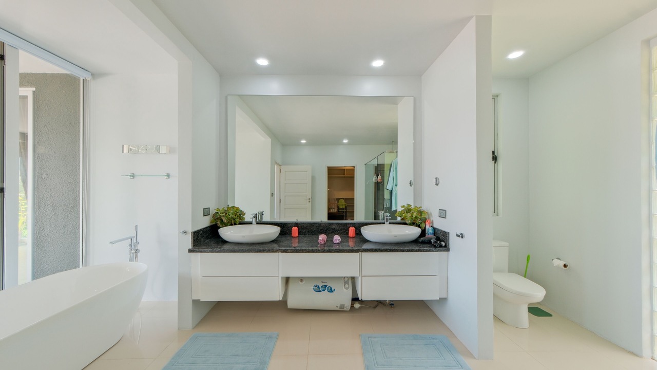 Photo of Bathroom in Ranggot Besar