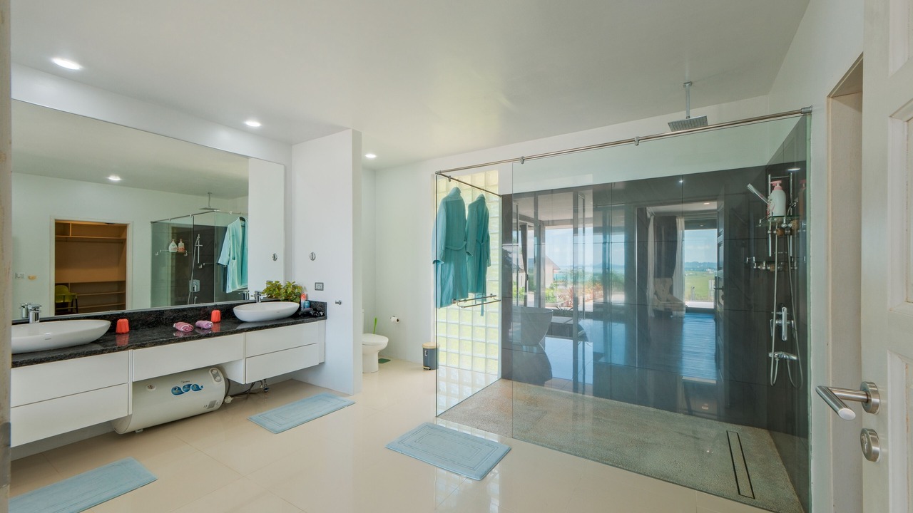 Photo of Bathroom in Ranggot Besar