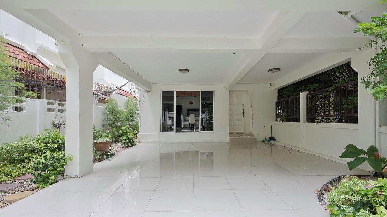 Photo of Outdoor in Thonglor