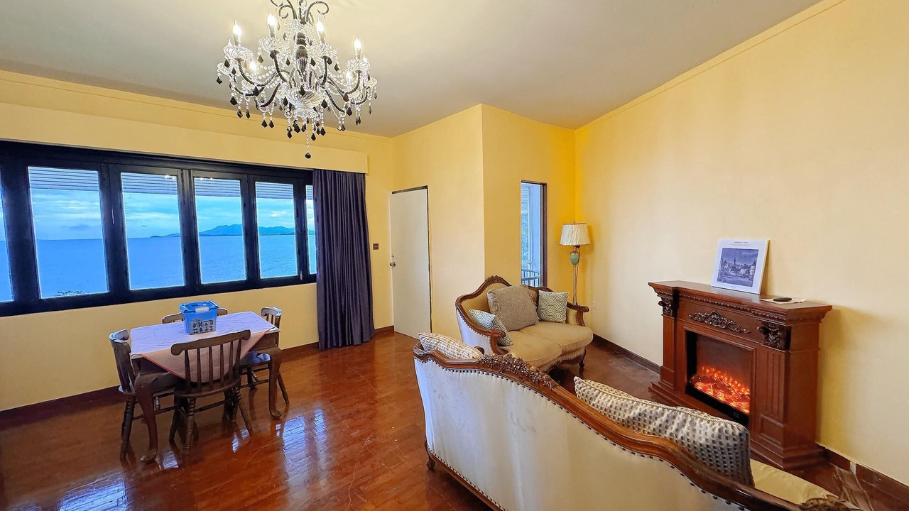 Photo of Livingroom in Batu Ferringhi