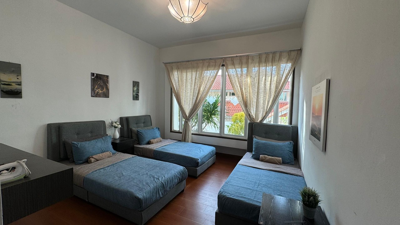 Photo of Bedroom in Batu Ferringhi