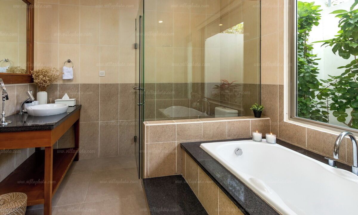 Photo of Bathroom in Mumbul