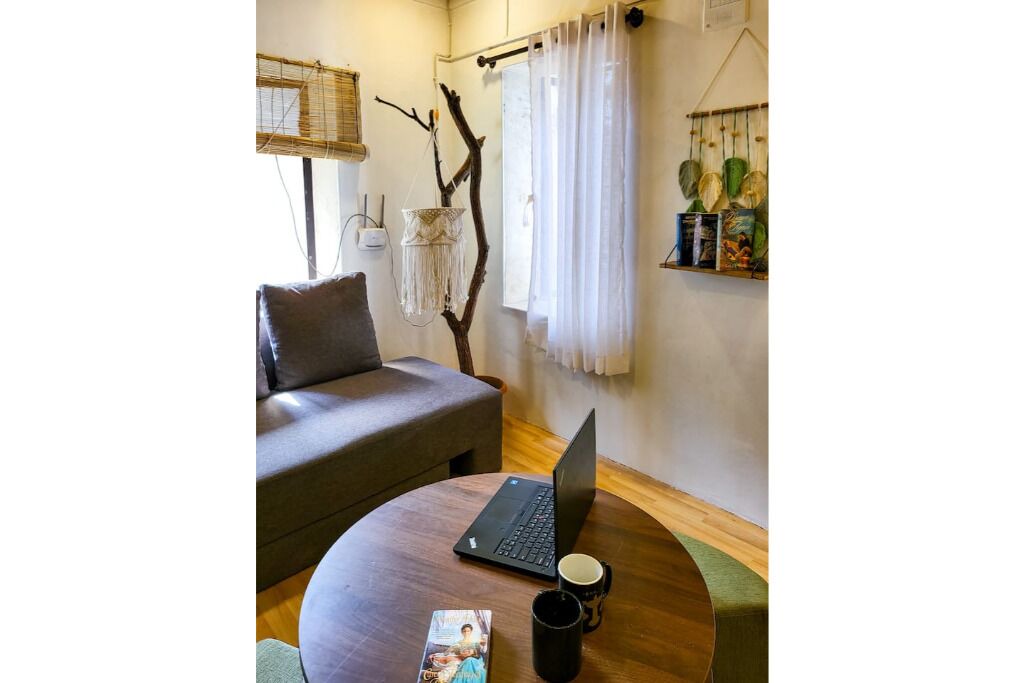 Photo of Livingroom in Pali Hill