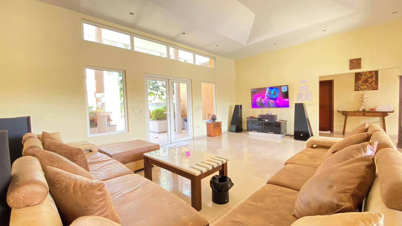 Photo of Livingroom in Nong Prue