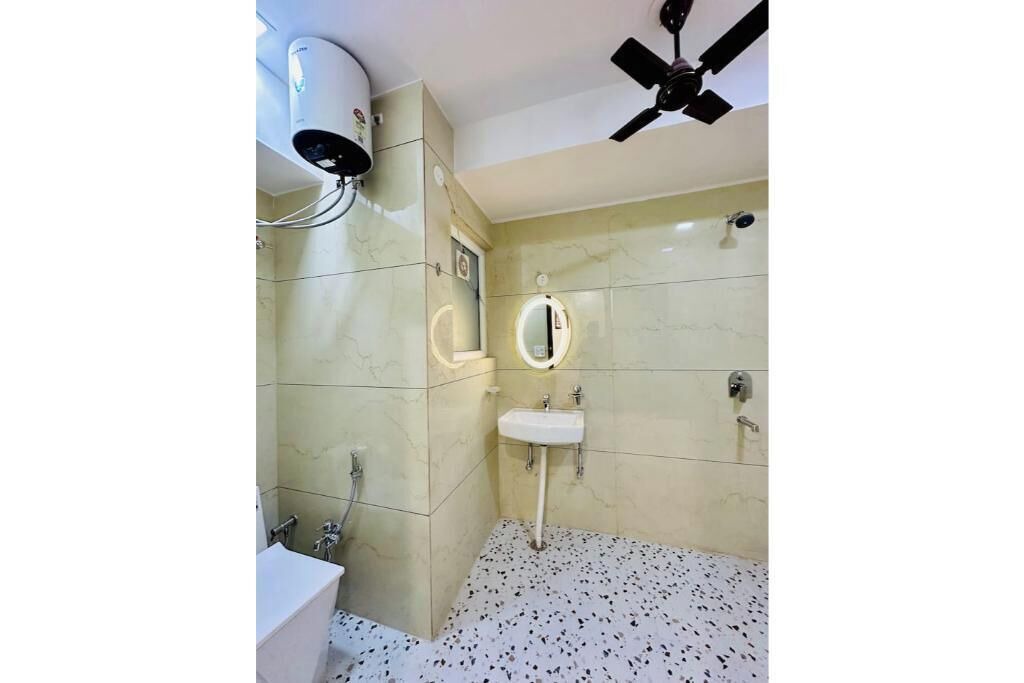 Photo of Bathroom in Delhi Cantonment