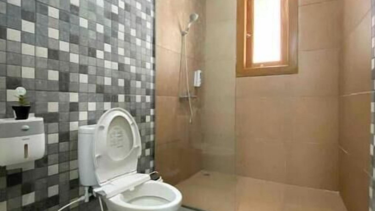 Photo of Bathroom in Sidomulyo
