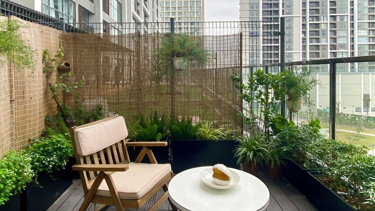Photo of Patio Balcony in Le Chan