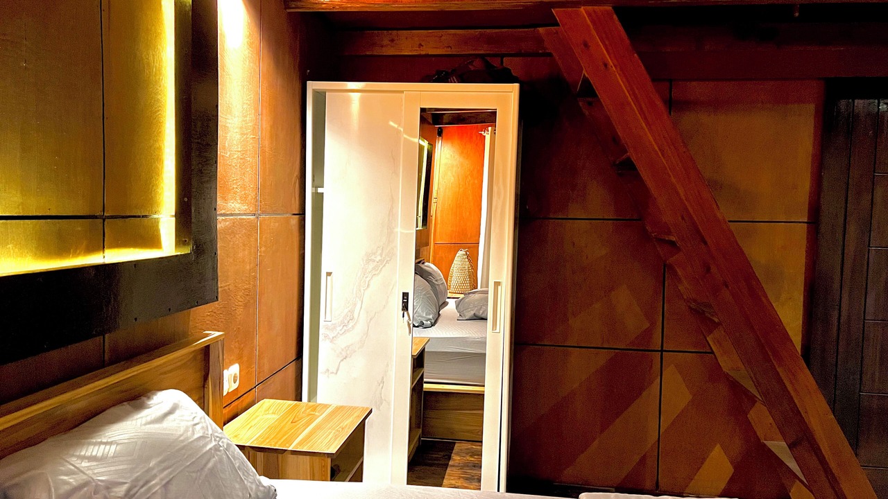 Photo of Bedroom in Tetebatu