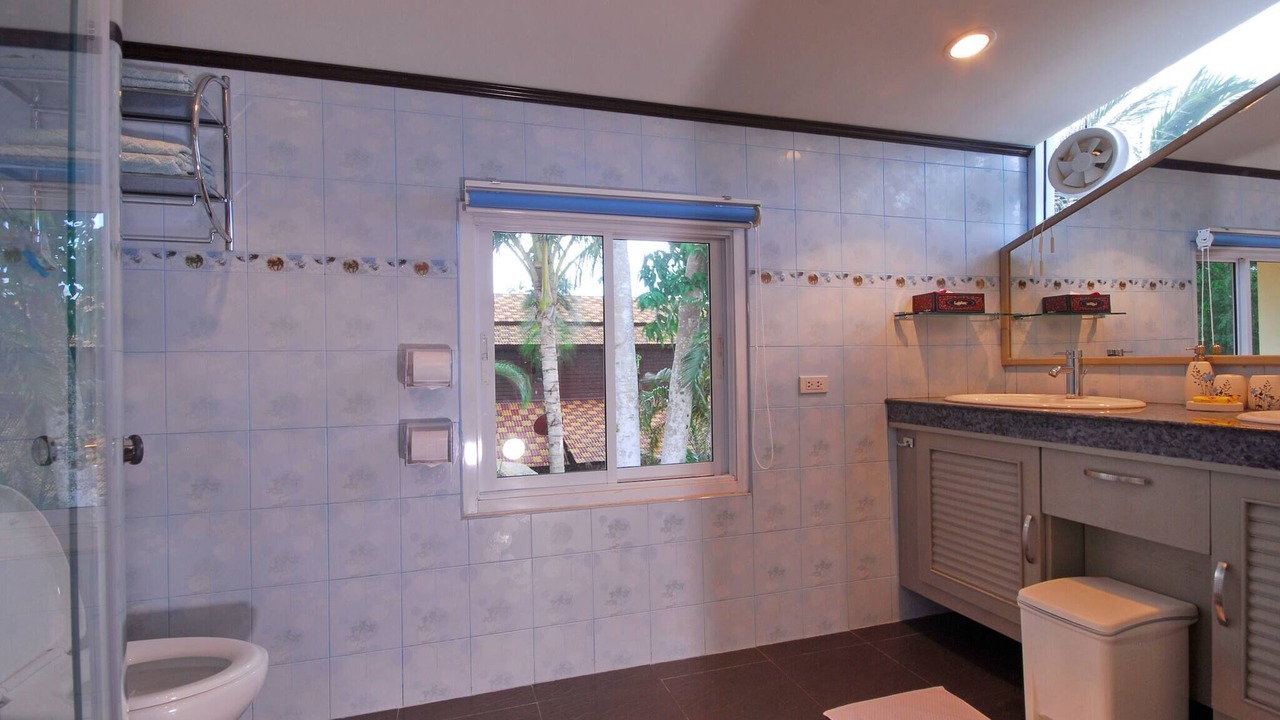 Photo of Bathroom in Bang Po