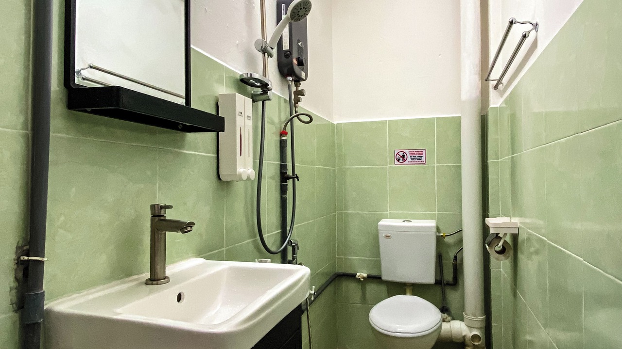Photo of Bathroom in Kampung Jawa