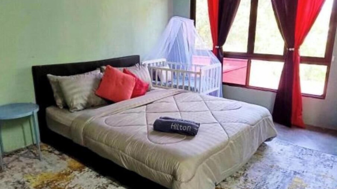Photo of Bedroom in Kampung Keladi