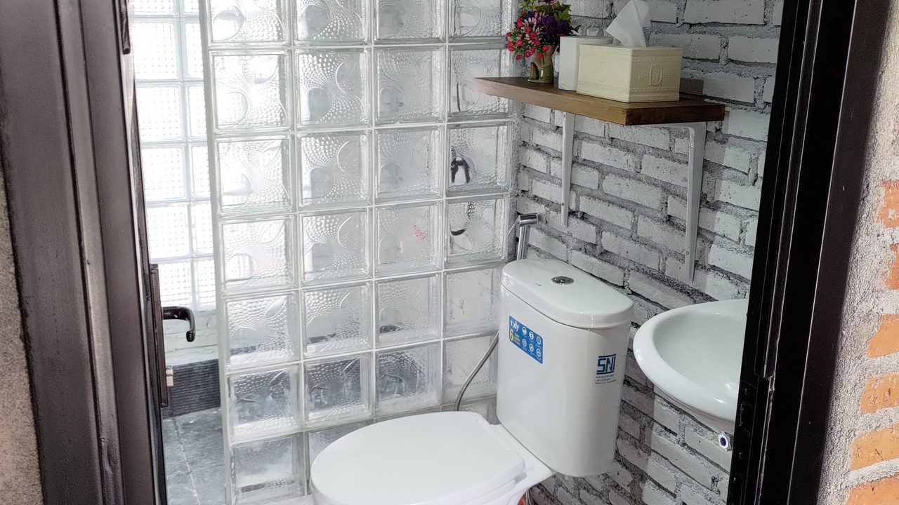 Photo of Bathroom in Mataram
